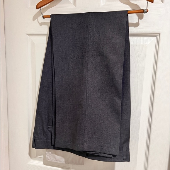 Men's Dark Gray 3-piece Suit - Picture 5 of 13